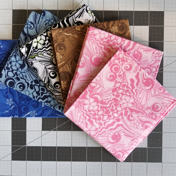 Cotton Quilting Craft Fabric Fat Quarter Bundle Floral Green Blue Brown 35 FQ - Picture 5 of 6